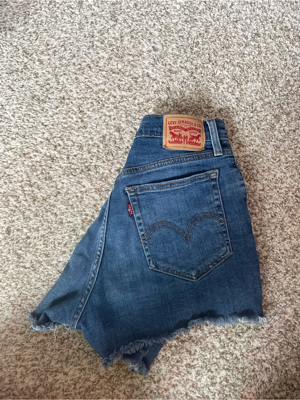 Levi's Raw Hem Denim Shorts - Medium Blue
